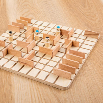 Wooden Toy Chessboard Games Puzzle, Two-Person Battle Game for Parent-Child Interaction, Funny Chase and Intercept Gifts